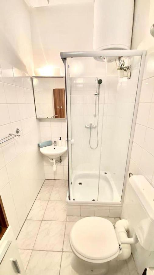 Amazonian Jungle Apartment In 비엔나 외부 사진